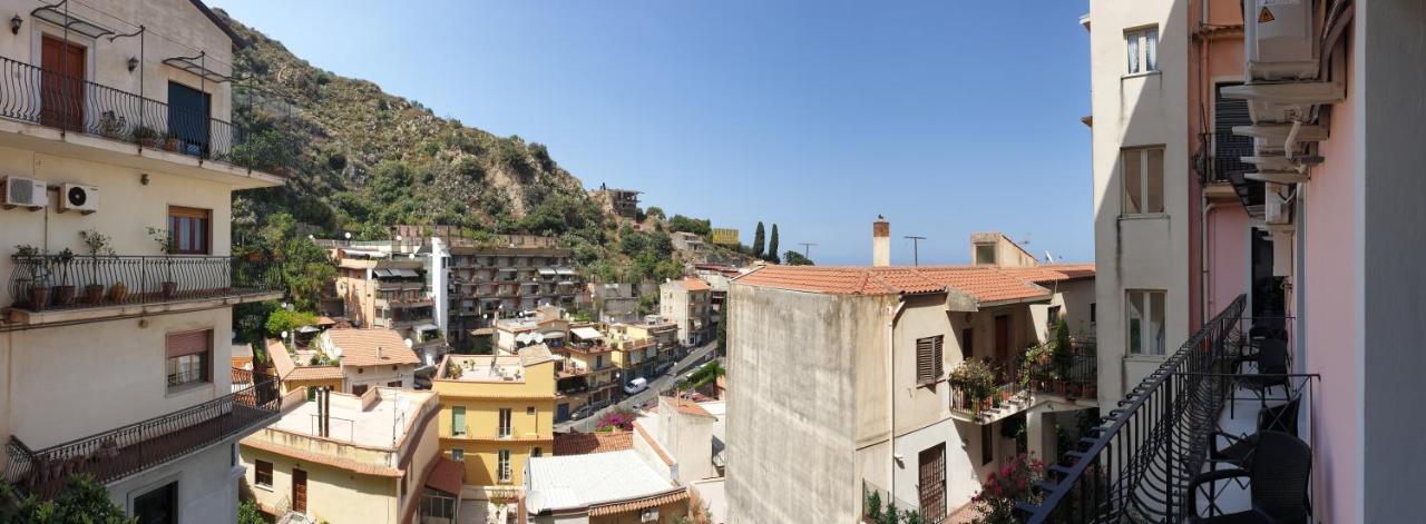 דירות טאורמינה Casa Corvaja מראה חיצוני תמונה